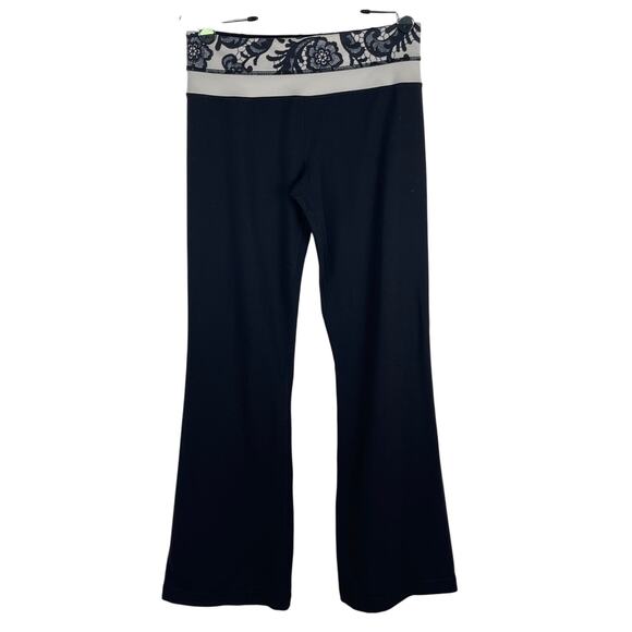 Vintage Lululemon Groove Flare Y2K Yoga Pants White Black Floral Band Women's 6 - Picture 1 of 9